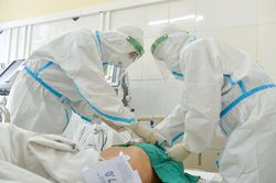 Bộ Y tế yêu cầu tăng cường công tác khám, phát hiện, điều trị ca bệnh Covid-19
