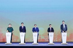 Thủ tướng dự lễ khởi công dự án 1,5 tỷ USD của Trump International Hưng Yên