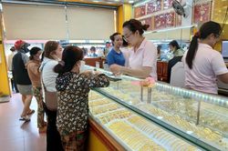 Giá vàng ngày 21/5/2025: Giá vàng trong nước và thế giới tăng mạnh gần 2 triệu về mức kỷ lục