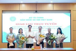 Bảo hiểm xã hội Việt Nam giải đáp trực tuyến về chính sách an sinh xã hội