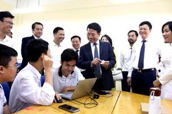 KHCN, ĐMST và CĐS sẽ thay đổi công cụ và cách thức giáo dục, đào tạo