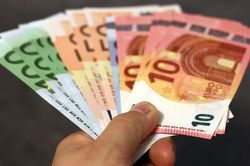 Tỷ giá Euro hôm nay 22/5/2025: Giá Euro có ba phiên tăng liên tiếp