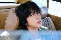 Jin của BTS gợi ký ức xưa trong album mới 'Echo'