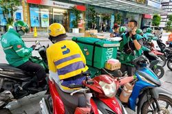 Đề xuất miễn lệ phí trước bạ, thuế VAT, ưu đãi tín dụng để chuyển 400.000 xe công nghệ chạy xăng sang xe điện