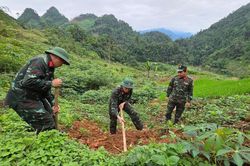 Trung tá Hoàng Vũ Dũng tấm gương tiêu biểu làm theo lời Bác
