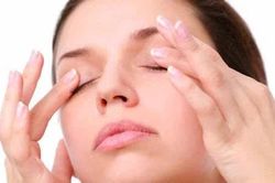 Bài tập giúp cải thiện tình trạng sụp mí mắt