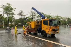Hà Nội khẩn trương tiêu thoát nước, tránh úng ngập cục bộ