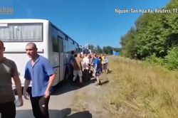 Ukraine, Nga tiếp tục trao đổi tù binh quy mô lớn