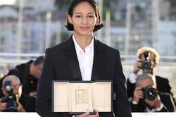 Nadia Melliti: Nữ diễn viên trẻ người Pháp bùng nổ tại Cannes 2025