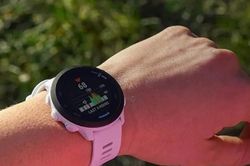 Sở hữu đồng hồ xịn, sống khỏe chủ động… từ ưu đãi khủng của Garmin