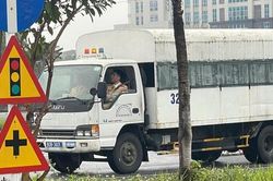 Áp dụng bộ 600 câu hỏi sát hạch lái xe mới, học viên không thể học mẹo