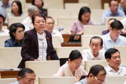 Đề xuất tăng hình phạt với hành vi sản xuất sữa giả, thực phẩm chức năng giả