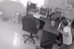 Tạm giữ bác sĩ đâm đồng nghiệp tại phòng khám ở Đồng Nai
