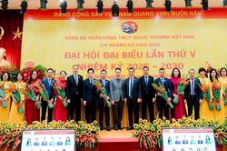 Giữ vững tư tưởng, đưa ngành ngân hàng tiên phong trong cách mạng số