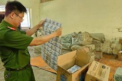 Chủ tịch UBND tỉnh Nghệ An làm Tổ trưởng Tổ công tác đặc biệt chống buôn lậu