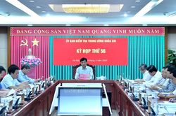 Ủy ban Kiểm tra Trung ương kỷ luật và đề nghị kỷ luật một số cán bộ