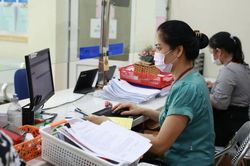 Bộ Nội vụ đề xuất chính sách mới về tinh giản biên chế