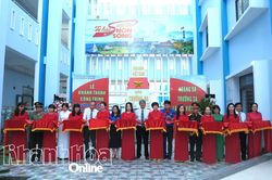 Trường THCS Thái Nguyên khánh thành công trình 'Trường Sa trong trái tim tôi'