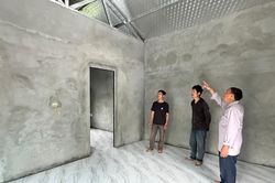 Bản Hon xóa nhà tạm, nhà dột nát