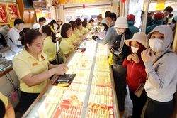 Giá vàng hôm nay 30/5/2025: Đảo chiều tăng mạnh