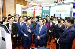 Agribank tiên phong xây dựng hệ sinh thái tài chính thông minh, nhân văn và toàn diện