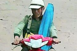 Truy bắt đối tượng dùng dao đâm bị thương 2 cán bộ Công an xã