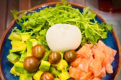 Những món ngon và lạ từ quả bơ