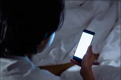 Dạy con 'online' đúng cách