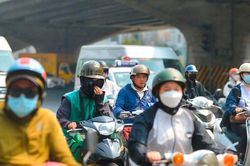 Nắng nóng gay gắt tại Hà Nội, nền nhiệt ghi nhận có nơi trên 40 độ C