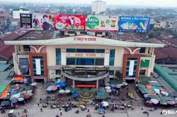 Vì sao nhiều tiểu thương chợ Vinh ngừng kinh doanh?