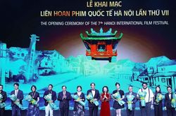 Cần giải pháp đồng bộ và toàn diện trong phát triển công nghiệp văn hóa (Kỳ 3)