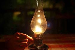 Chữ và nghĩa: Dầu ta khêu bấc