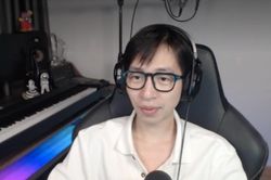 ViruSs bất ngờ 'réo tên' Emma Nhất Khanh trên sóng livestream, dân mạng dậy sóng vì loạt phát ngôn ẩn ý