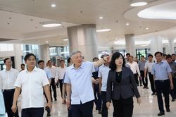 Đưa bác sĩ, nhân viên y tế tay nghề cao về Bệnh viện Bạch Mai, Việt Đức cơ sở 2