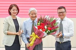 Nhà báo lão thành Hà Đăng ra mắt cuốn sách 'Tinh hoa cách mạng Việt Nam' ở tuổi 96