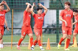 Đội tuyển Việt Nam bất ngờ thay đổi kế hoạch trước ngày sang Malaysia