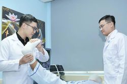 Phẫu thuật thần kinh giúp bệnh nhân ung thư cắt đứt cơn đau