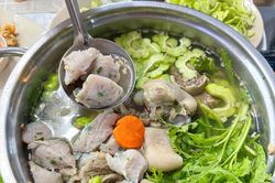 Cách nấu lẩu cá thác lác khổ qua đơn giản
