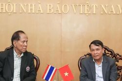 Liên đoàn Nhà báo Thái Lan thăm xã giao Hội Nhà báo Việt Nam