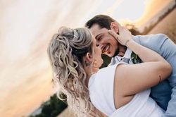Phải lòng giám đốc nhà tang lễ, người phụ nữ đi đám ma liên tục suốt 2 năm