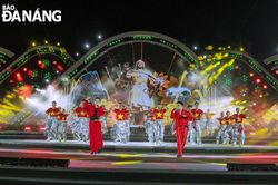 Đặc sắc đêm pháo hoa chủ đề 'Nghệ thuật sáng tạo'