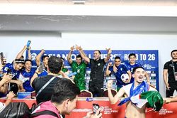 Tấm vé World Cup đầu tiên và câu chuyện về một Uzbekistan đang vươn mình