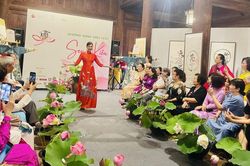 Tôn vinh văn hóa sen và Truyện Kiều tại Văn Miếu - Quốc Tử Giám