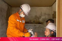 Hộ nghèo ở Thạch Hà được hỗ trợ gần 500 triệu đồng tiền điện