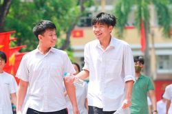 Hai nhóm học sinh được ĐHQG TP HCM ưu tiên xét tuyển năm 2025