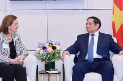 Thủ tướng Phạm Minh Chính tiếp một số doanh nghiệp Pháp