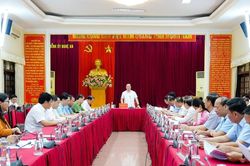 Hoàn thành xóa nhà tạm, nhà dột nát là nhiệm vụ chính trị đặc biệt quan trọng