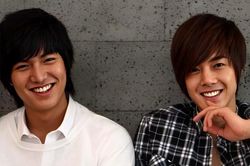 Từng được khen 'ăn đứt' Lee Min Ho, Kim Hyun Joong giờ ở đâu?