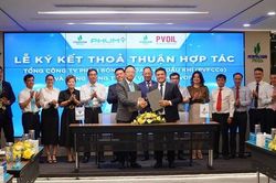 PVFCCo - Phú Mỹ và PVOIL ký kết thỏa thuận hợp tác trong lĩnh vực dịch vụ, thương mại và hóa chất