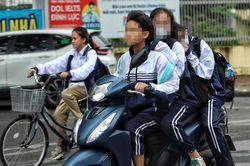 Cần giải pháp đồng bộ giáo dục pháp luật giao thông cho học sinh
